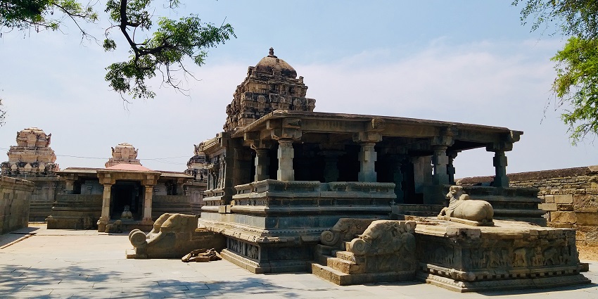 This temple showcases its utmost beauty during the inter stretch of the year as the weather is pleasant