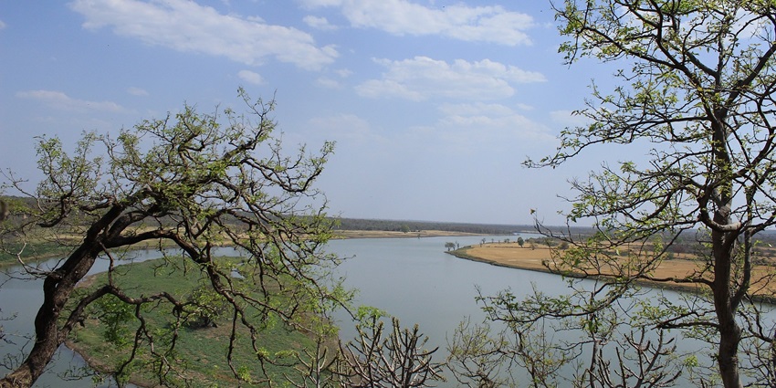 The scenic Betwa River flowing through the landscape, a popular place nearby