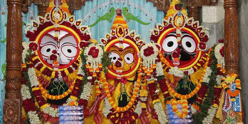 The idols presiding in the inner sanctum of the Bhagwan Jagannath Temple.