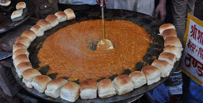 Explore the pav bhaji in Chandni Chowk in the list of best street food places in Delhi.