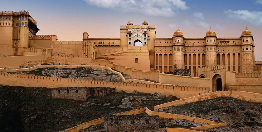 Discover the legacy of the land of Punjab while taking a tour of Bharatgarh fort