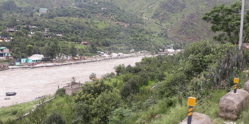 Bharmour Town is home to a temple complex where you can see the majestic architecture