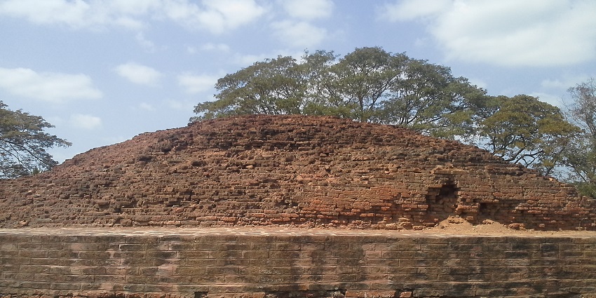 A view of the stupa in Bhattiprolu, one of the prominent places to visit near Guntur.