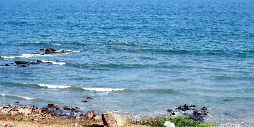 Bheemili Beach is yet another places to visit in Vizag with friends for a fun day out.