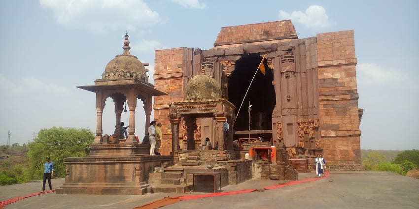 Bhojpur temple is well known for its historical significance and is a famous temple in Madhya Pradesh
