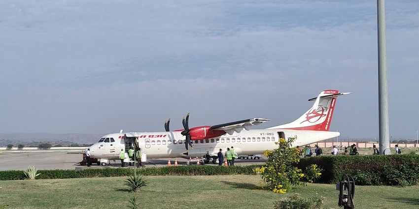 Bhuj Airport is one of the best airports in Gujarat with surrounding Kutch landscape.