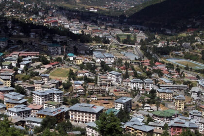 Visiting Buddha Dordenma statue is the best thing to do in Thimphu.