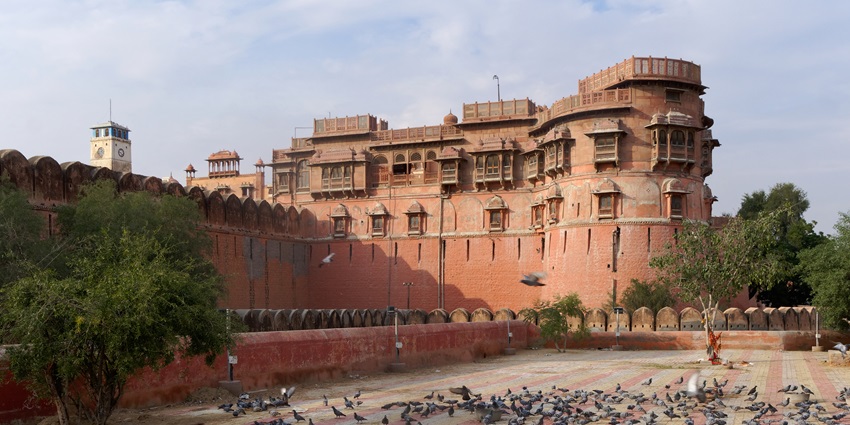 Image of Bikaner Fort, one of the major tourist attractions in the state of Rajasthan