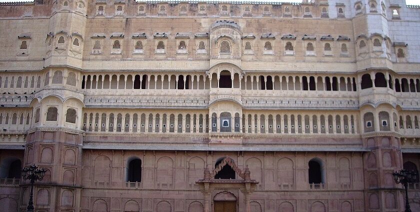 Bikaner forts blend Rajput, Mughal, and British architectural styles altogether.