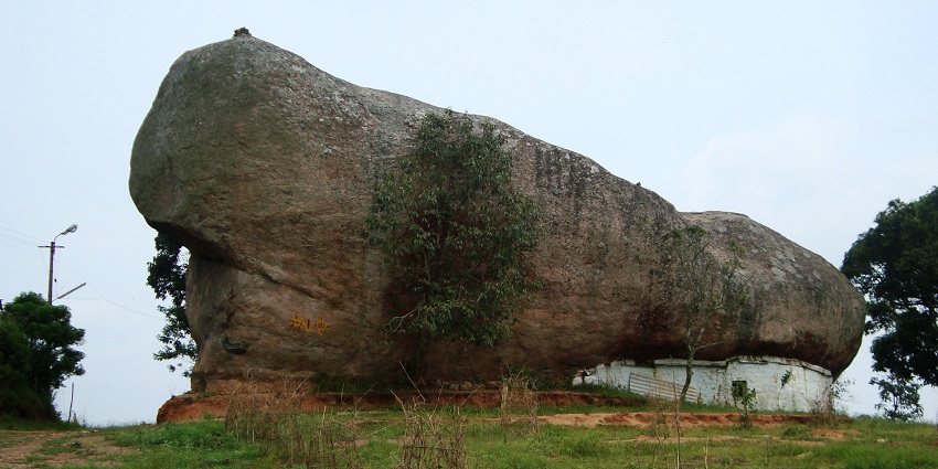Bilikal Rangaswamy Betta, one of the top hill stations near Bangalore for one day trip.
