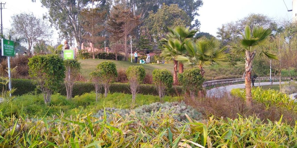 Tranquil Birla Garden, a peaceful retreat is among the best Juhu tourist places.