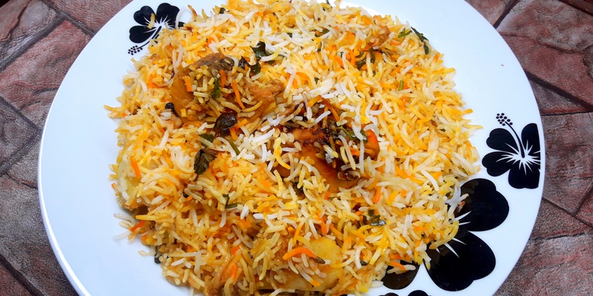 Image of the Prawn Biryani which is one of the best food in Dwarka, Delhi