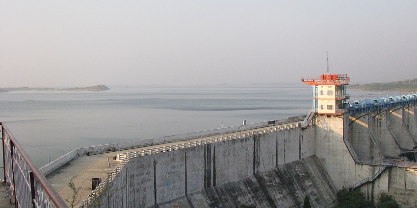 A wide-angle view of Bisalpur Dam, which is one of the places to visit in Tonk, Rajasthan.
