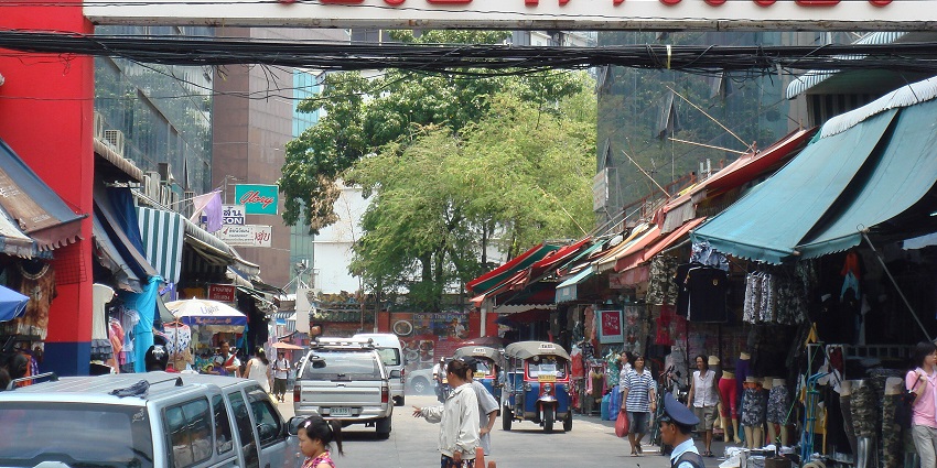 Bobae Market is one of the biggest wholesale markets in the city known for cheap rates.