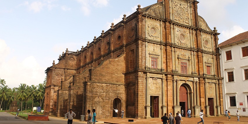 Bom Jesus Basilica is an old church made in 1605 and is a popular pilgrimage site.