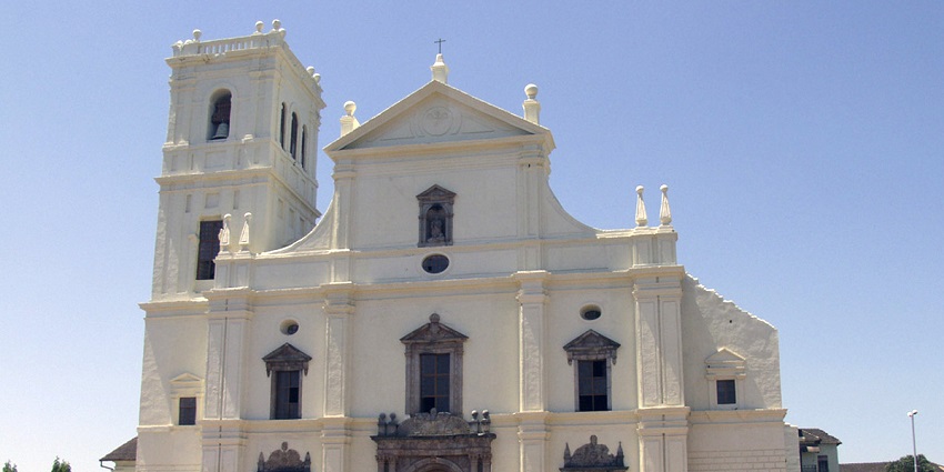Bom Jesus Church has a Portuguese style architecture that dates back hundreds of years.