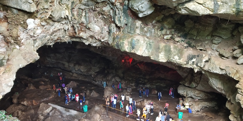 An image of the Borra Caves, one of the best places to visit in Vizag for couples