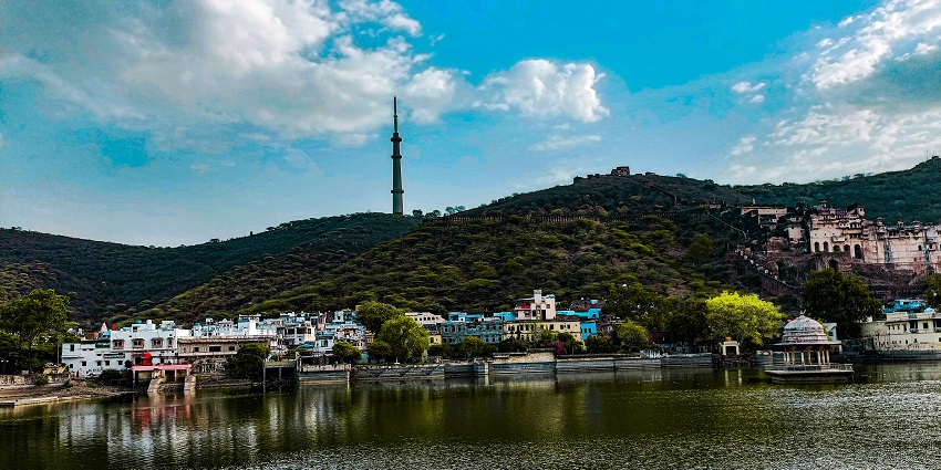 A panoramic view of the beautiful Bundi, one of the famous offbeat places in Rajasthan.