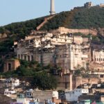 A panoramic view of Bundi city, overshadowed by Taragarh Fort.