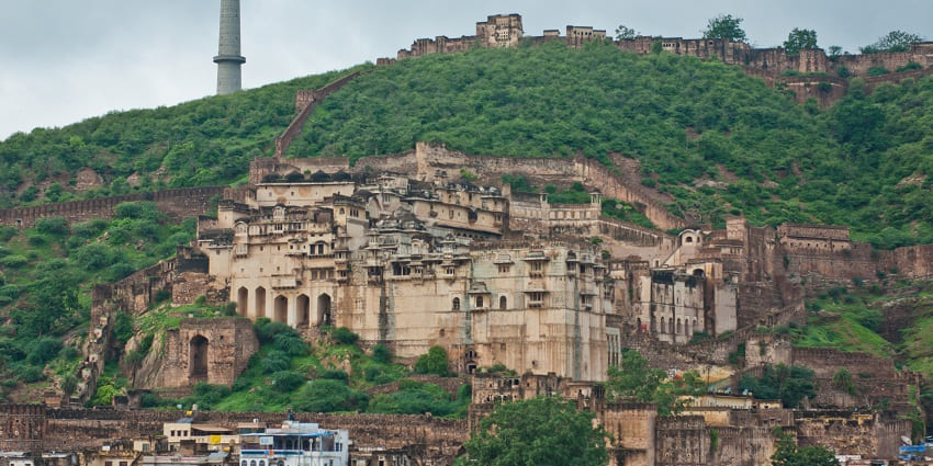 The Bundi Palace, Rajasthan features exquisite Rajput architecture, murals, and carvings.