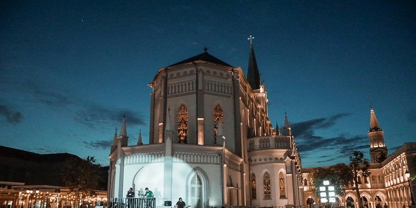 CHIJMES, one of the best places to explore near the National Museum of Singapore.