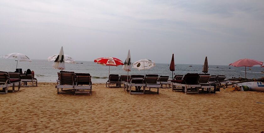 Panoramic snapshot of the beautiful Candolim Beach which is the best place to visit in Candolim