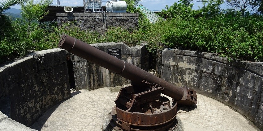 Cannon Fort offers unobstructed views of Vietnam and the views of jungle-clad hills.