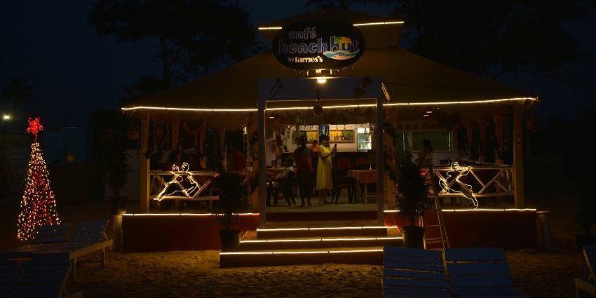 Enjoy a sunset party, dancing, lively music and cocktails at the serene Candolim Beach.