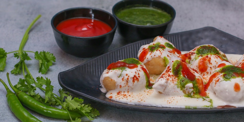 Dahi Bara with Mint Chutney and Tomato Chutney in the Odia Style