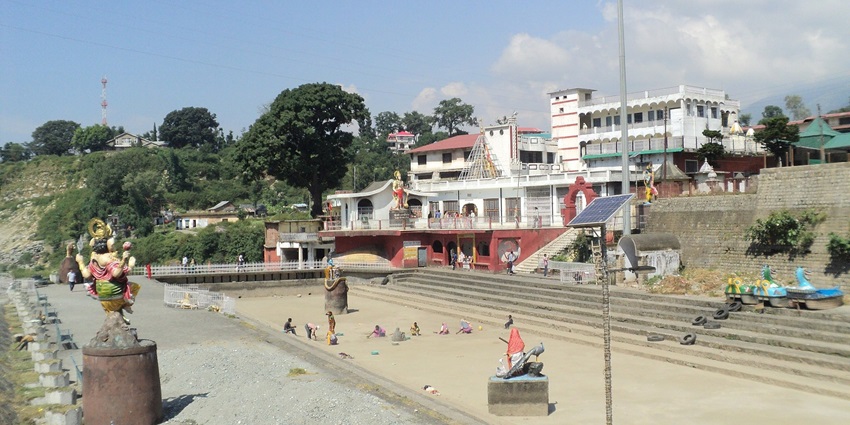 Chamunda Devi Temple in Himachal Pradesh, is one of the top Kangra Temples