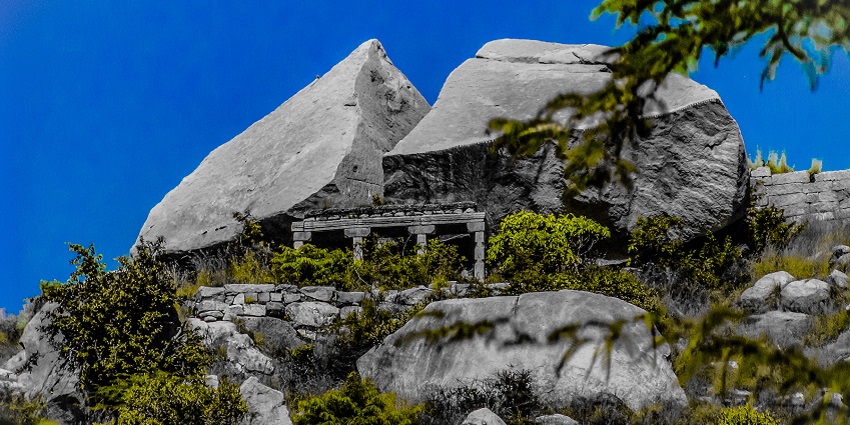 An image of Chandragiri Fort in Chandragiri which roots dating back to the 14th century.