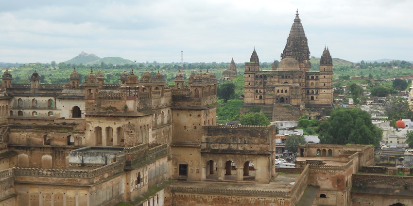 Charbhuja Temple is known for Rajasthani architecture and intricate stone carvings.