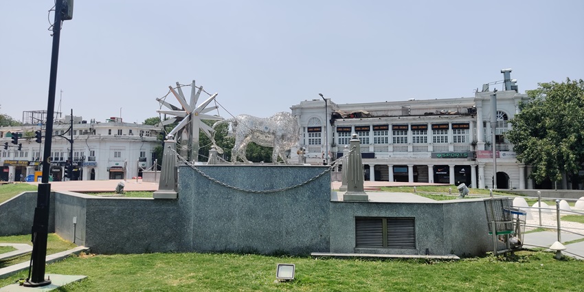 The Charkha Museum is an amazing place for every couple to visit and explore on a trip.