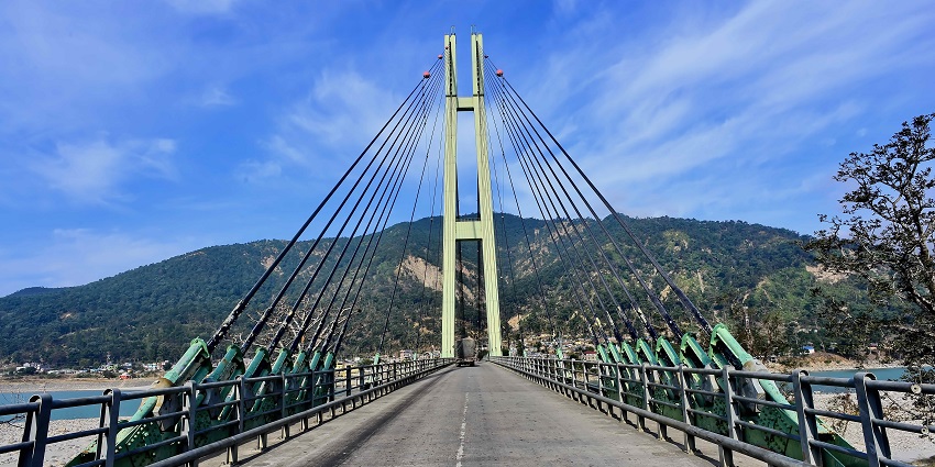 Visit the Chispani bridge spanning the river, popular for picnics and photography, especially during sunset.