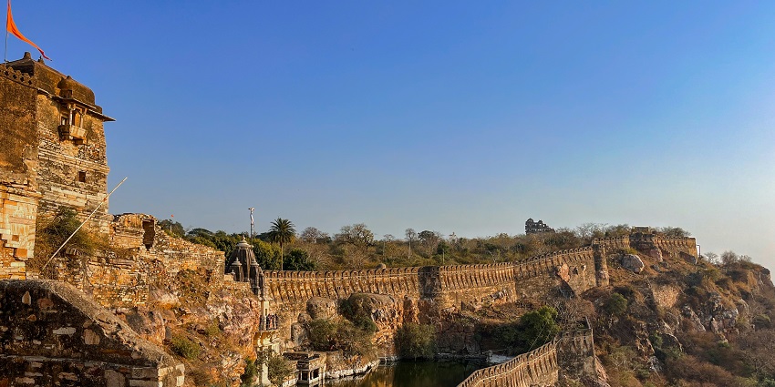 Image of Chittorgarh Fort: UNESCO site with Rajput valour, temples, and sunsets