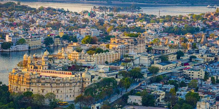 City Palace, Udaipur features Ornate courtyards and museums of Mewar dynasty.