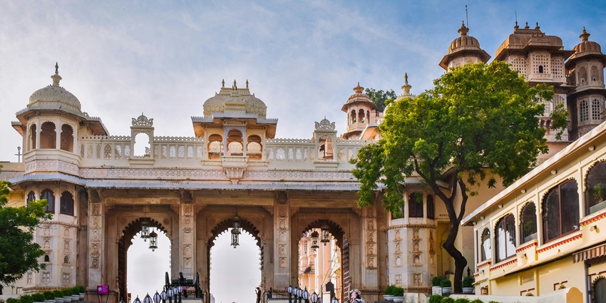 Stunning side view of City Palace, showcasing its grandeur and regal architecture