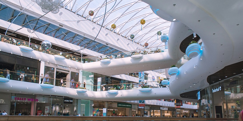 City mall is one of the best places to indulge in shipping in Jamnagar for travellers.