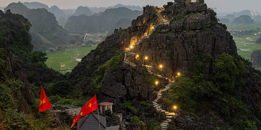 Mua Cave and Dragon Mountain are perfect for hiking and are the one of the best things to witness