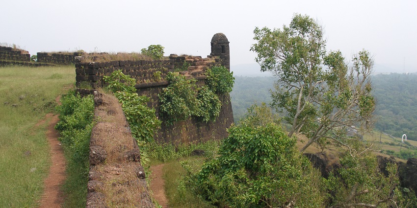 Corjuem Fort: A Picturesque Escape Into Goa’s Colonial Past - TripXL