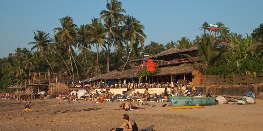 Image of the Curlies which is the most popular among the Anjuna beach shacks