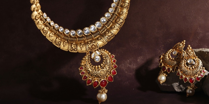 Necklace and earring jewellery set on display at D.P. Jewellers.