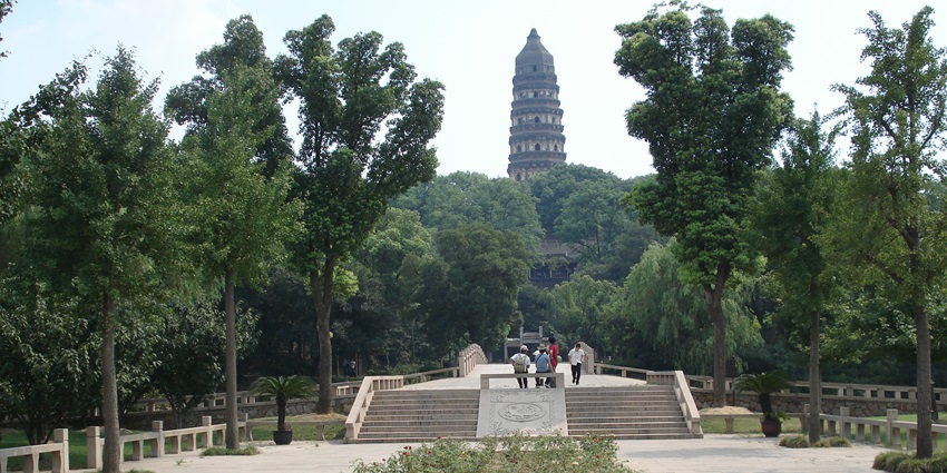 Darjeeling is one of the popular tourist attractions as a hill station.