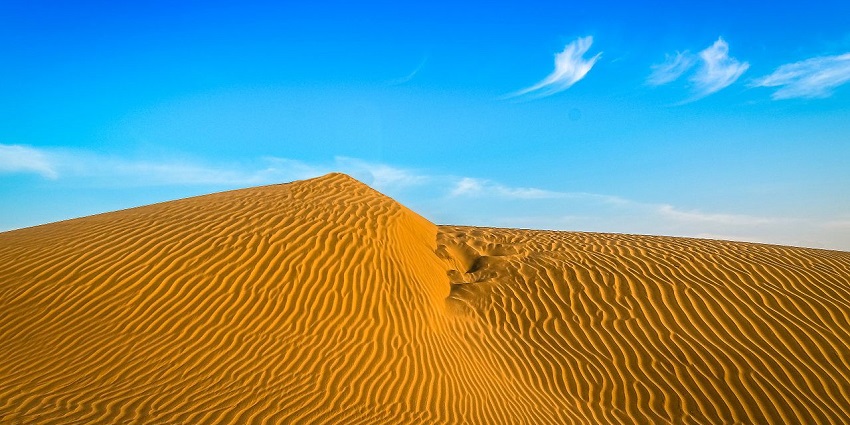 Expansive view of Desert National Park, a famous place to see in Jaisalmer in October