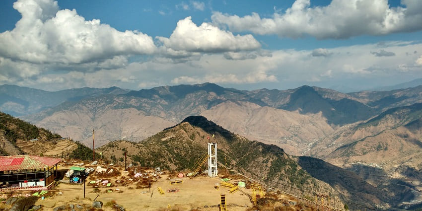 Visit the adventure park in Dhanaulti during your weekend trip from Delhi.