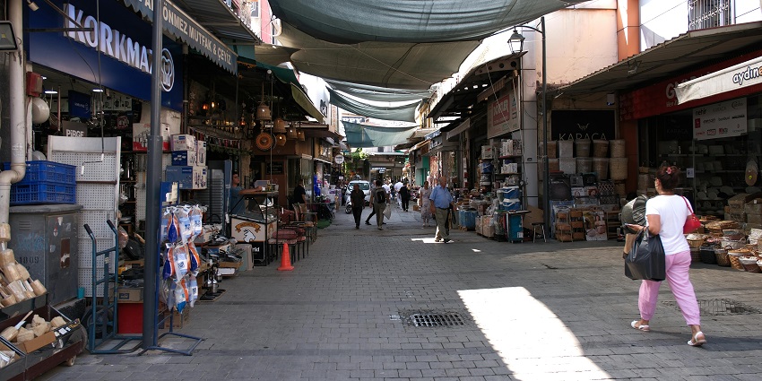 Dharamshala Tibetan Market which is one of the places for shopping in Dharamsala.