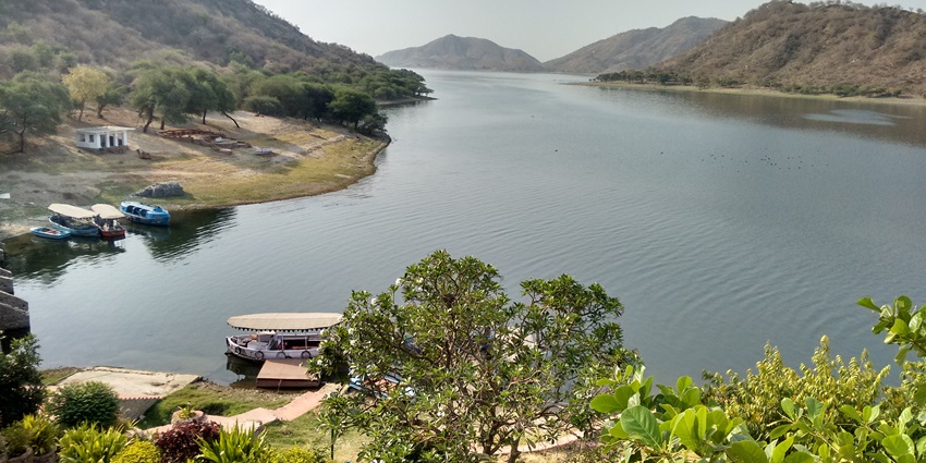 Dhebar Lake is one of the most amazing places to visit near Chittorgarh in Rajasthan