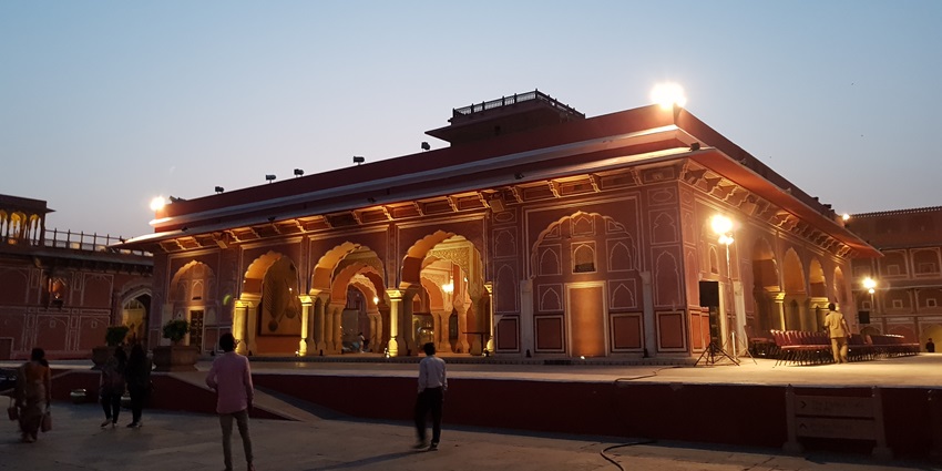 Lalgarh Palace, with impressive architecture against a sunset backdrop, is a stunning thing to see in Bikaner.