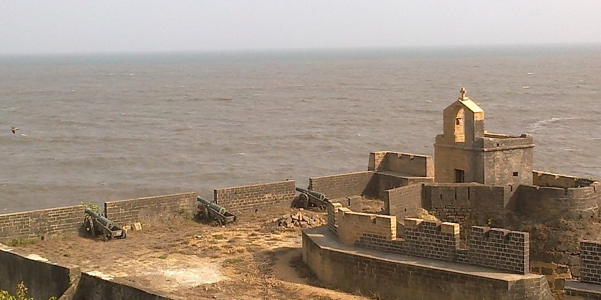 Diu Fort is one of the places to visit near Gangeshwar Temple for history lovers.