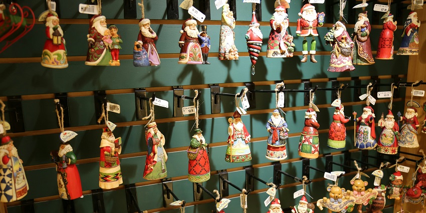 Image of beautiful and cute dolls hanging in a museum - Shankar’s International Doll Museum.